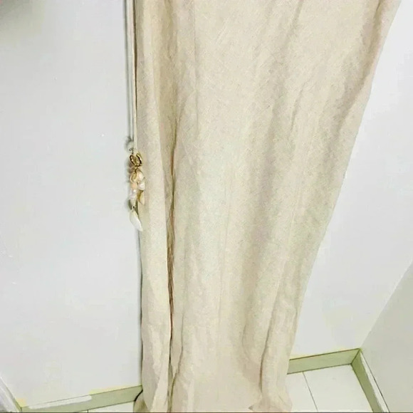 NWT DANNIJO Linen Tie Strap Dress in Beige Linen Blend Maxi - Picture 7 of 10